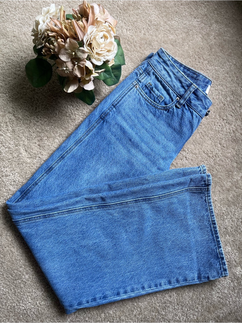 PacSun Women's Straight Leg Jeans in Classic Blue Denim